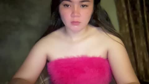 Snapshot of sabrina_miller4 chatting on December 11, 12:56 am Sabrina Miller  not into cheap  online show from December 11, 12:56 am