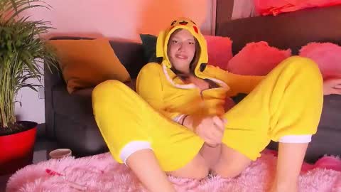 Rose online show from November 4, 1:38 am