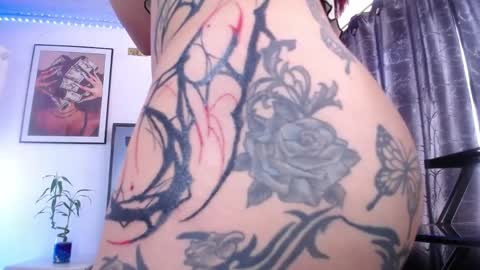 SALO HOT online show from June 5, 7:42 pm