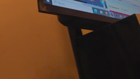 sam_naughty18 online show from July 30, 2:43 am