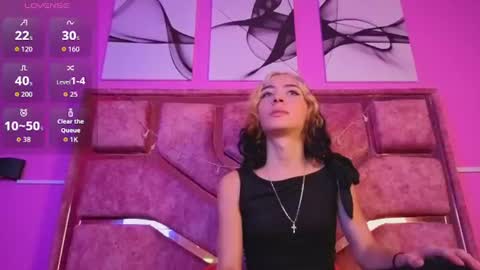 samantaa_liov online show from June 15, 7:38 pm