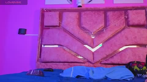 samantaa_liov online show from June 18, 7:51 pm