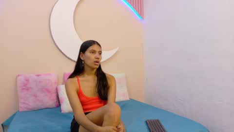 samanthalaurent online show from July 1, 9:59 pm