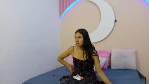 samanthalaurent online show from July 14, 2:05 am