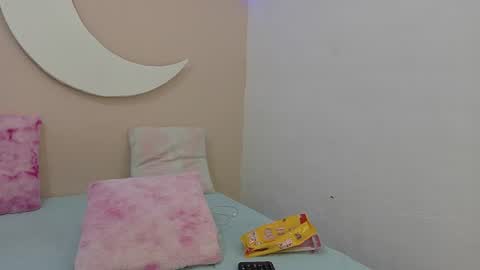 samanthalaurent online show from July 28, 7:39 pm