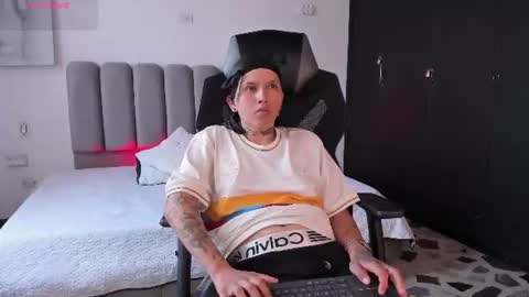 Sam online show from August 3, 12:55 pm