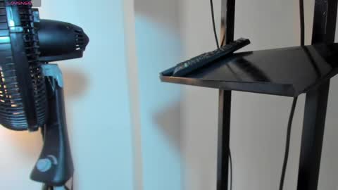 samm_angel online show from June 6, 7:04 am