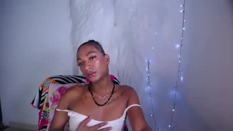 Samy doll online show from April 4, 1:03 am