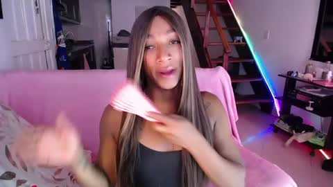 Samy doll online show from July 3, 6:03 pm