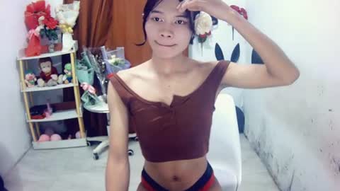 sampakera_ online show from July 20, 10:39 am