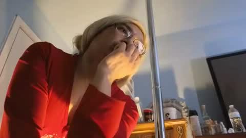 Sandra online show from July 2, 10:53 am