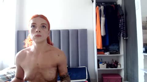 sara_johnson__ online show from July 30, 5:34 pm