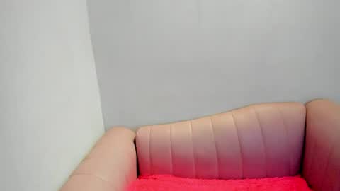    online show from June 14, 3:46 pm