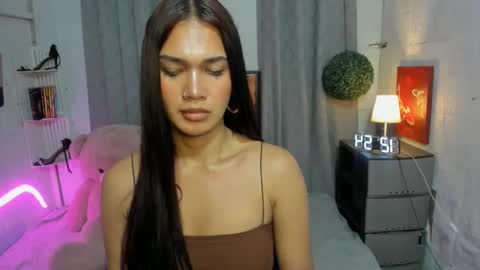 ESTELLA online show from February 26, 4:56 pm