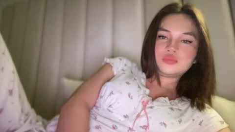 Kylie Wilson online show from July 4, 6:02 pm
