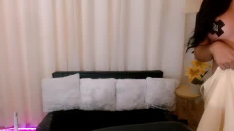 sassynamix online show from August 5, 3:51 pm