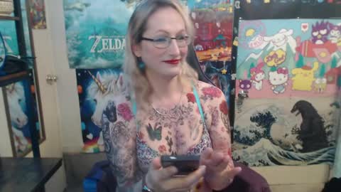 Savanah online show from April 5, 3:32 pm