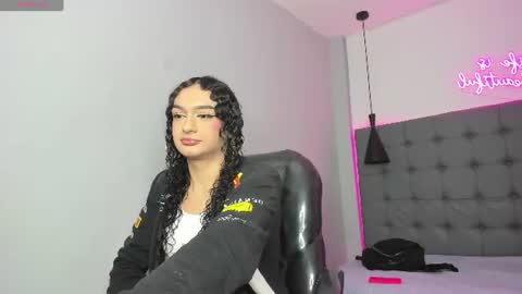scarlet online show from July 1, 4:24 am
