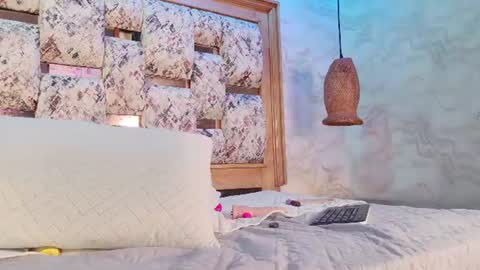 scarlett_sm25 online show from July 13, 5:21 am