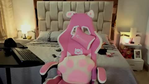 scarlette_tsunade online show from November 16, 12:48 pm