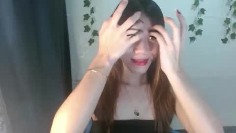 Snapshot of seductive_nessie chatting on October 17, 12:41 pm seductive_nessie online show from October 17, 12:41 pm