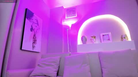 sensual_shanel online show from June 11, 2:44 am