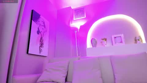 sensual_shanel online show from June 11, 2:53 am