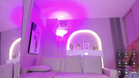 sensual_shanel online show from June 24, 3:04 am