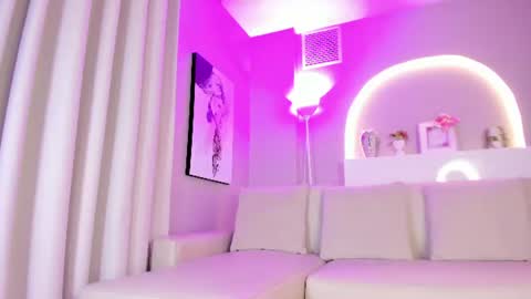 sensual_shanel online show from July 29, 2:21 am