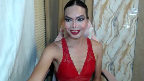 Sam online show from June 3, 4:11 pm