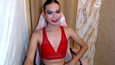 Sam online show from June 14, 6:42 pm