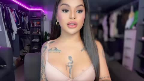 tan online show from May 11, 10:53 am