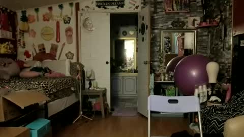sexiwhiskey699 online show from June 22, 3:25 am
