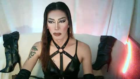 Devine online show from June 9, 1:38 am