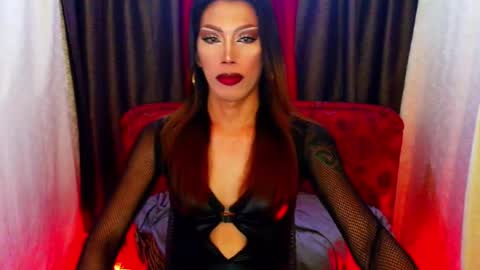 Devine online show from July 15, 8:58 pm