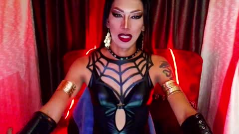 Devine online show from July 21, 11:08 pm