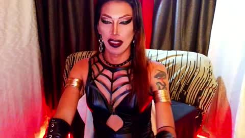 Devine online show from July 22, 11:09 pm