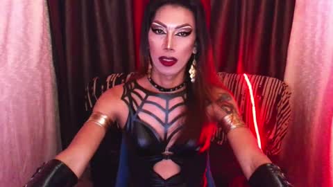 Devine online show from July 25, 2:09 am