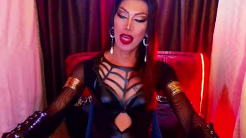 Devine online show from July 30, 10:42 pm