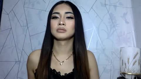 Snapshot of sexygoddessjade chatting on October 23, 8:29 am miss jade so online show from October 23, 8:29 am
