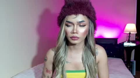 sexyhotbabe18 online show from July 26, 8:16 pm
