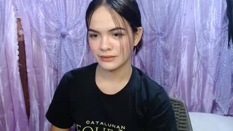 ella online show from March 9, 1:04 pm