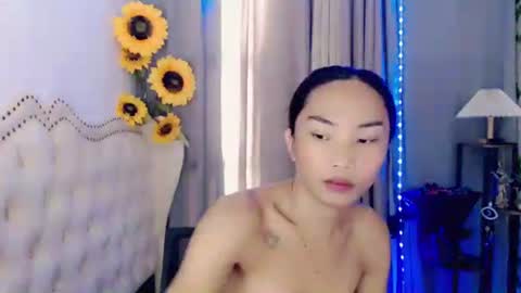 sexyshinixx online show from November 10, 4:24 am