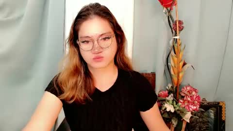 SHAKEENA online show from February 3, 11:05 pm