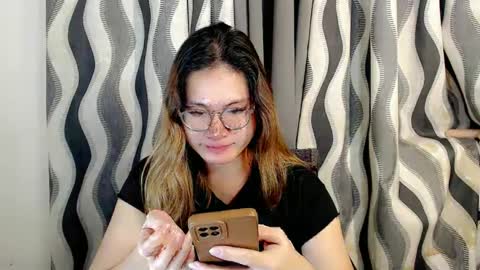 SHAKEENA online show from February 12, 12:22 pm