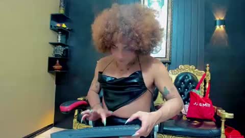 sharlotte_jones_ online show from July 21, 11:57 am