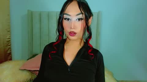 sheessy online show from December 4, 11:03 am