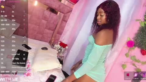 shenielxxx online show from June 8, 8:08 pm