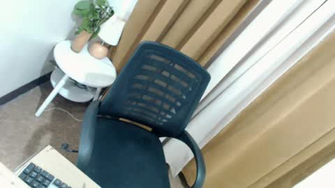Hot Jessie online show from July 7, 5:54 am