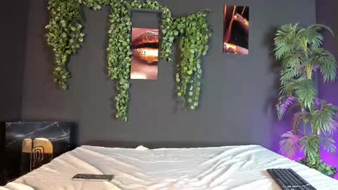 SIENA MORALES online show from February 19, 5:16 pm